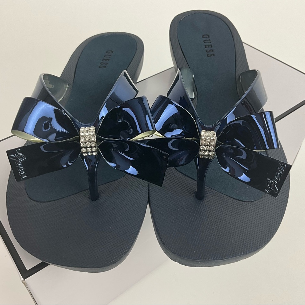 Guess Women's TUTU 9 Navy Bow Thong Flat Flip,Flop Sandals NIB - Picture 5 of 8